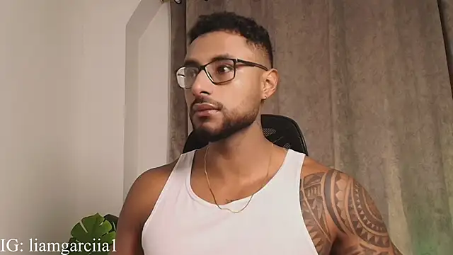LiamGarcia1 online show from 03/15/25, 02:01