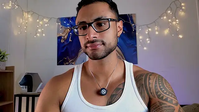 Snapshot of LiamGarcia1 chatting on 07/25/26, 04:59 LiamGarcia1 online show from 07/25/26, 04:59