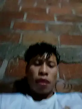 Snapshot of kgmc2 chatting on 12/21/24, 05:25 kgmc2 online show from 12/21/24, 05:25