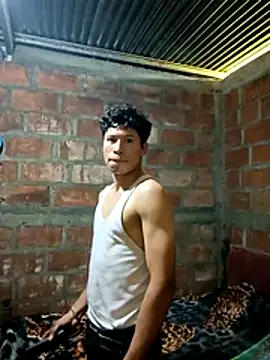 Snapshot of kgmc2 chatting on 11/17/25, 08:14 kgmc2 online show from 11/17/25, 08:14