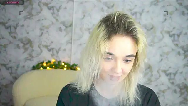 Ashley S online show from 04/17/26, 10:13