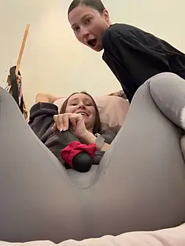 HotCaramellsTV online show from 10/28/25, 10:41