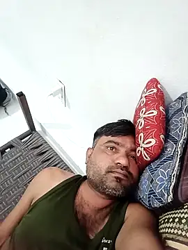 pintuS40 online show from 04/24/26, 01:19