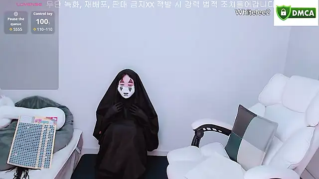 whitelee2 online show from 10/30/25, 12:39