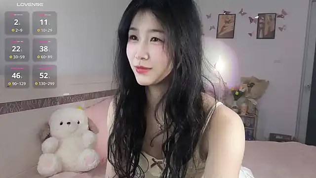 Snapshot of Luminous163 chatting on 01/13/25, 12:24 Luminous163 online show from 01/13/25, 12:24