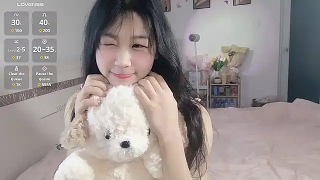 Snapshot of Luminous163 chatting on 01/20/25, 03:50 Luminous163 online show from 01/20/25, 03:50