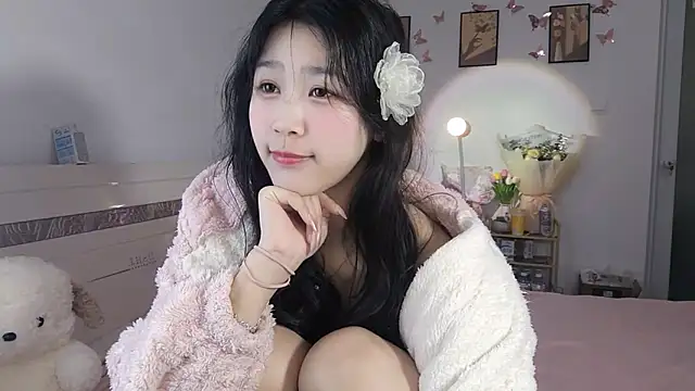 Snapshot of Luminous163 chatting on 03/08/25, 07:27 Luminous163 online show from 03/08/25, 07:27