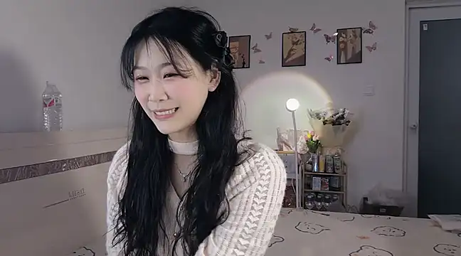 Snapshot of Luminous163 chatting on 03/21/25, 10:06 Luminous163 online show from 03/21/25, 10:06