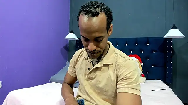 Salomon koude online show from 11/17/25, 07:52