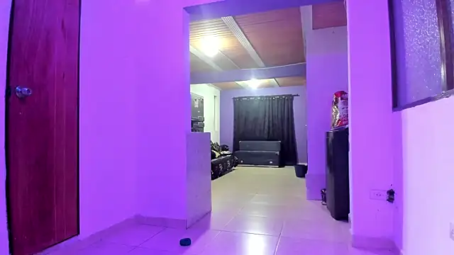 Salomon koude online show from 11/18/25, 08:02