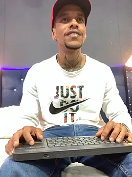 Salomon koude online show from 12/05/25, 04:25