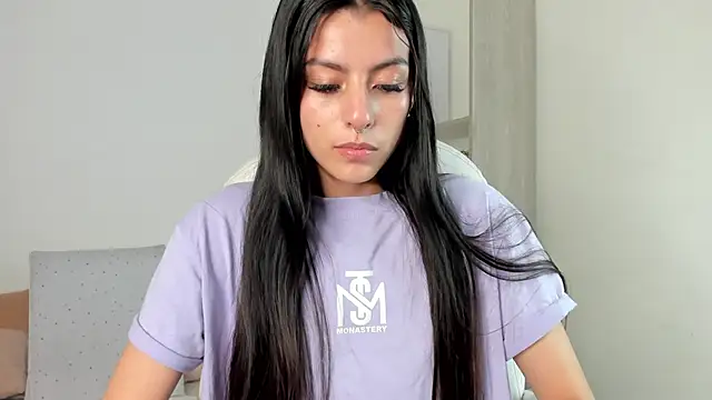 nattaly adams online show from 12/20/24, 09:06