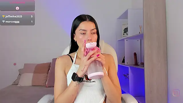 nattaly adams online show from 03/05/25, 06:34