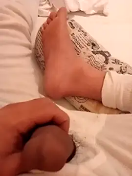 Snapshot of Dodge777 chatting on 12/20/25, 08:49 Dodge777 online show from 12/20/25, 08:49