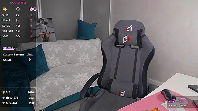 Sofia Soul online show from 10/14/25, 07:47