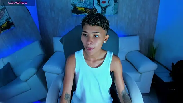 nova sex01 online show from 10/29/25, 03:53