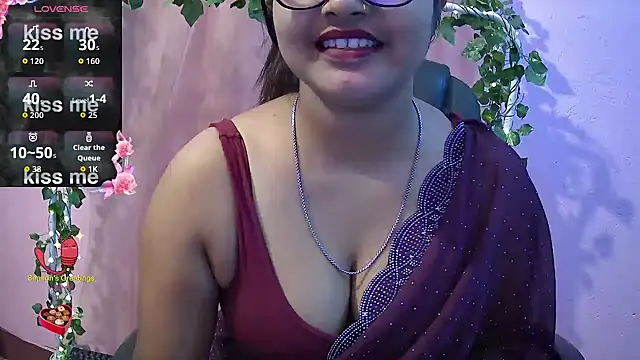 Pari-new online show from 11/26/25, 04:24