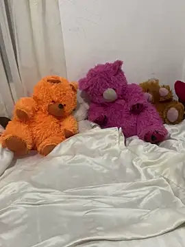 Jecy bee online show from 03/22/25, 12:39