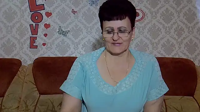 PaulaGolden online show from 10/04/25, 09:18