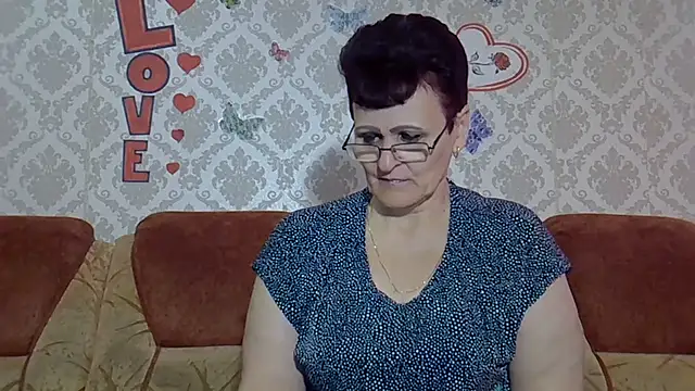 PaulaGolden online show from 10/05/25, 08:12