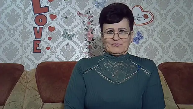 PaulaGolden online show from 02/16/26, 04:36