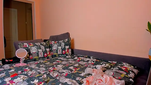 ameli moon online show from 10/25/25, 07:08