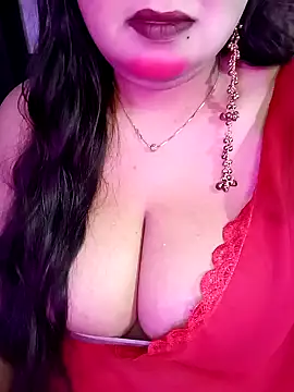 Suhanakhan00 online show from 03/16/26, 07:18