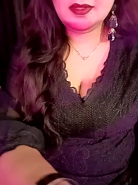 Suhanakhan00 online show from 03/18/26, 07:44