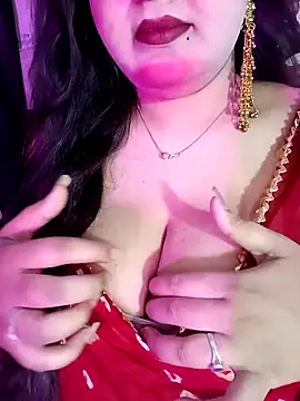 Suhanakhan00 online show from 05/28/26, 07:00