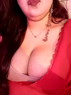 Snapshot of Suhanakhan00 chatting on 06/26/26, 08:30 Suhanakhan00 online show from 06/26/26, 08:30