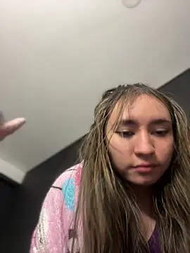 Sophie LS online show from 03/22/25, 07:47