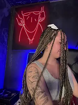 Sophie LS online show from 02/17/26, 02:52