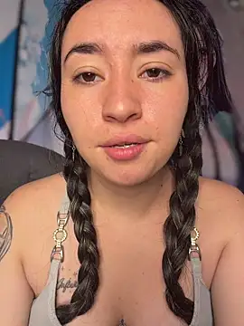 Sophie LS online show from 05/13/26, 03:26