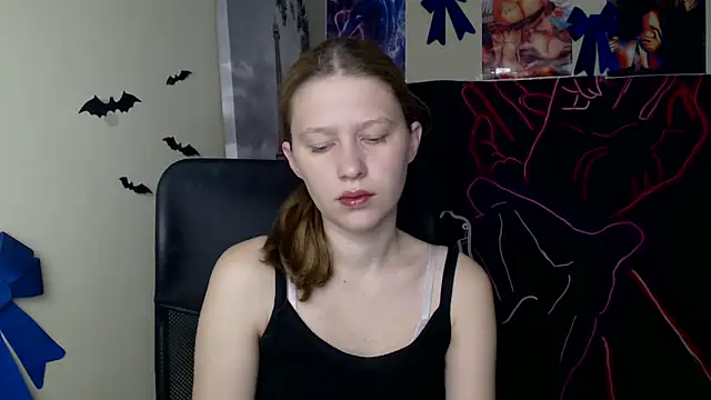 Snapshot of StellaCRL chatting on 04/24/26, 06:27 StellaCRL online show from 04/24/26, 06:27