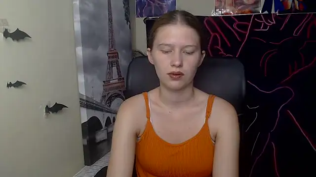 Snapshot of StellaCRL chatting on 05/09/26, 06:13 StellaCRL online show from 05/09/26, 06:13