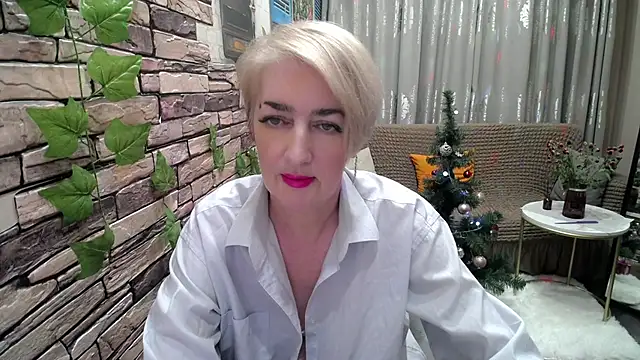 Hot Girl87 online show from 12/21/24, 03:53