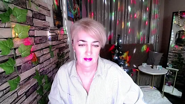Hot Girl87 online show from 12/25/24, 02:34