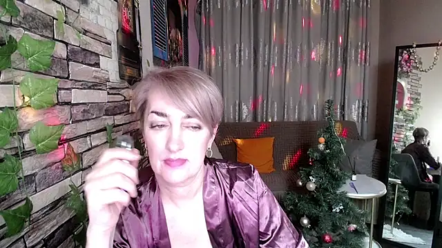 Hot Girl87 online show from 01/13/25, 06:27