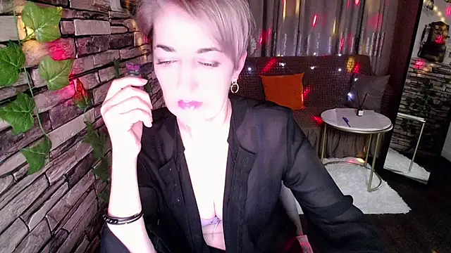 Hot Girl87 online show from 01/14/25, 05:12