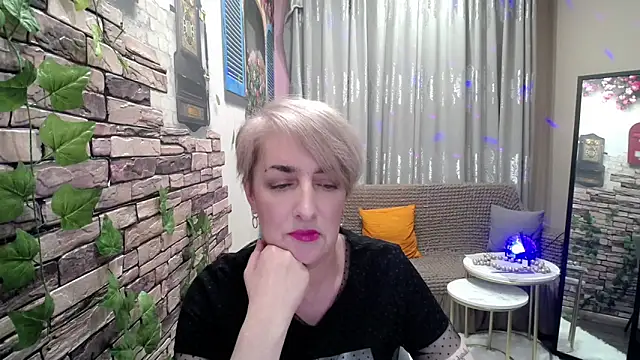 Hot Girl87 online show from 01/20/25, 04:01