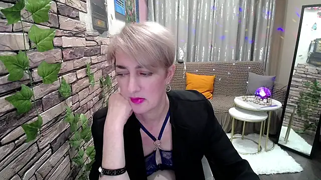 Hot Girl87 online show from 01/22/25, 03:29