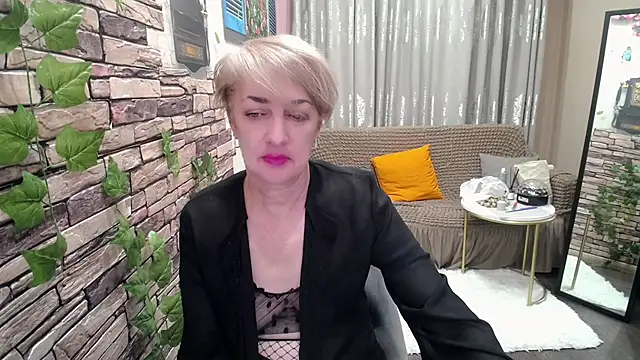 Hot Girl87 online show from 02/14/25, 12:19