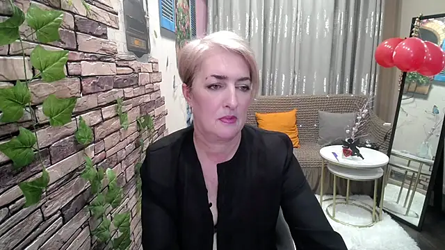 Hot Girl87 online show from 02/19/25, 02:34