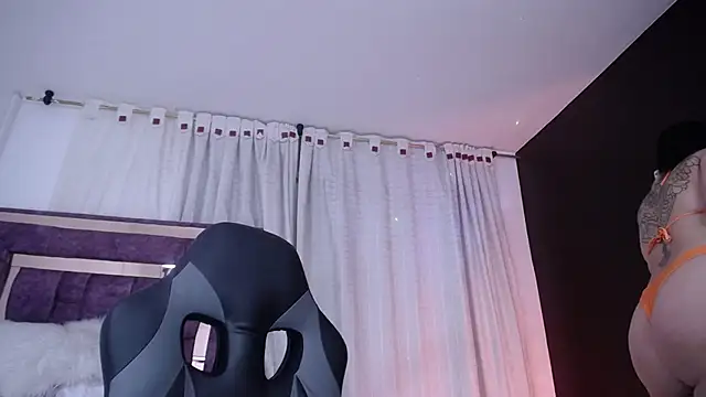 AnabelleGron online show from 02/04/26, 03:34