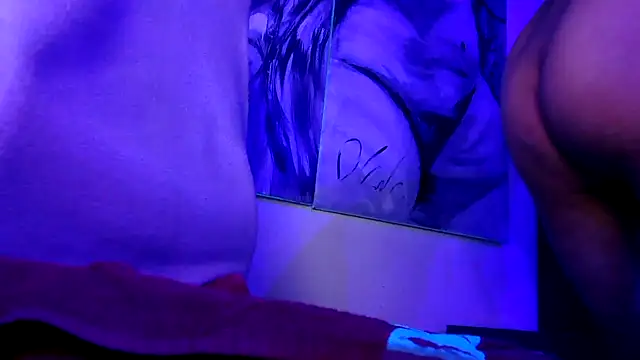 Snapshot of dani4334 chatting on 01/17/25, 10:11 dani4334 online show from 01/17/25, 10:11