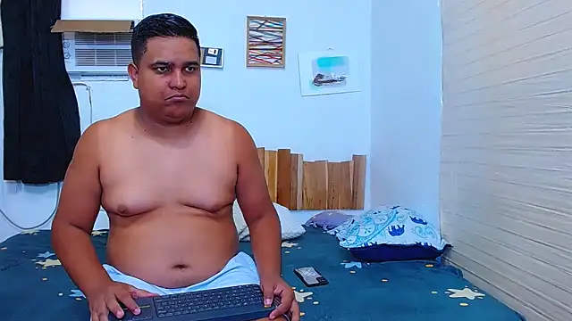 lucasandSofi online show from 10/10/25, 07:13