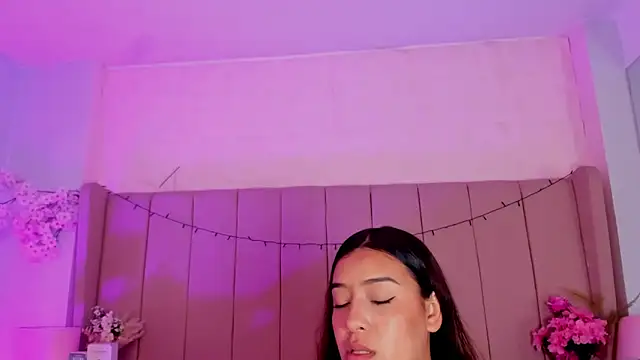 MollyBigBoobs12 online show from 09/20/25, 08:32