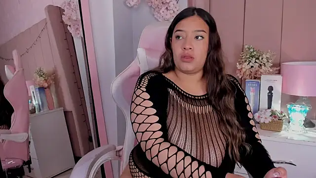 MollyBigBoobs12 online show from 10/06/25, 09:12