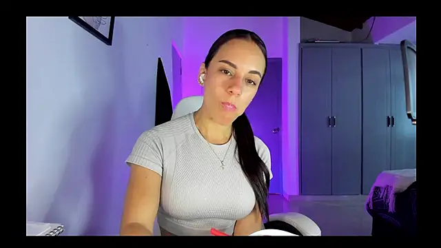 Snapshot of Sara_lopez_28 chatting on 07/28/26, 12:59 Sara lopez 28 online show from 07/28/26, 12:59