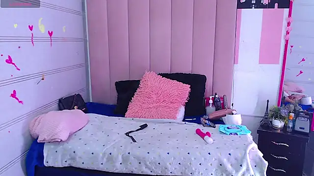 sara caplerx online show from 11/19/25, 02:17